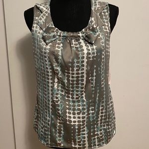 NWT - Banana Republic Petite Sleeveless Blouse/Top